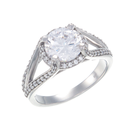 Split Band Sparkling Oval Ring with Halo