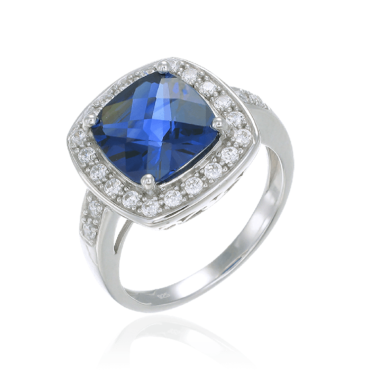Sparkling Blue Sapphire Ring