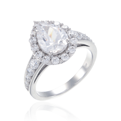 Pear Cut Sparkling Ring